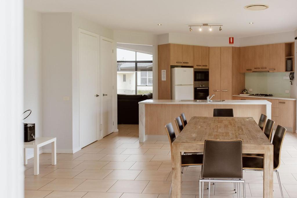 Tindarra Resort Moama Exterior photo
